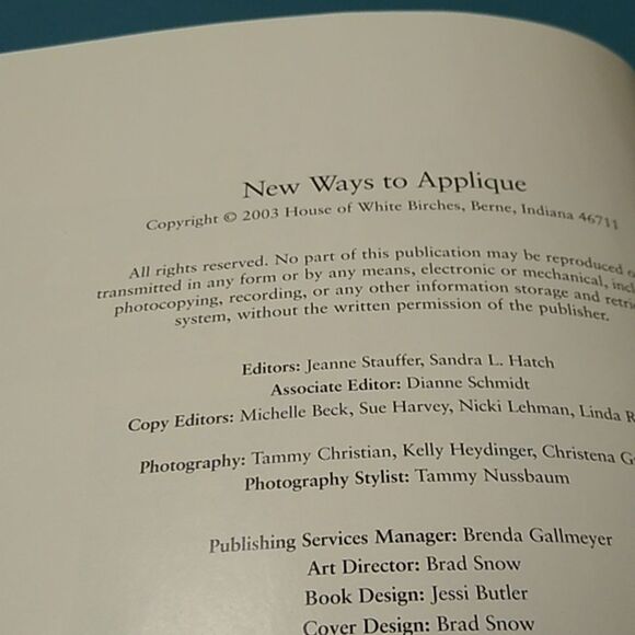 Appliqué Book - Red and White - Picture 3 of 7